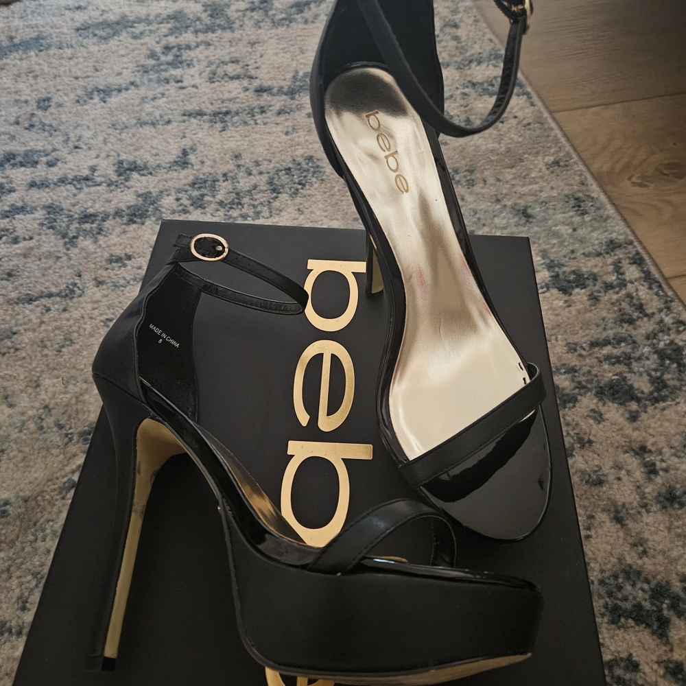Elegant Black Stiletto Heels - Picture 6 of 6